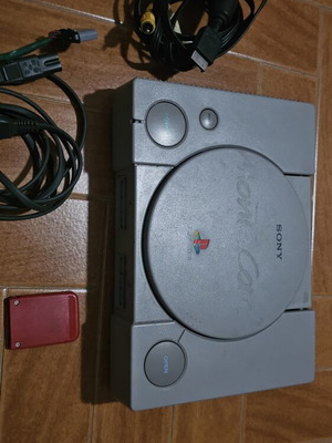 PlayStation 1 console with 2 controllers