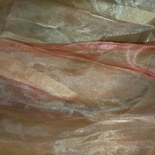 Organza curtain like new, dimensions 2.50 x 2.3 meters