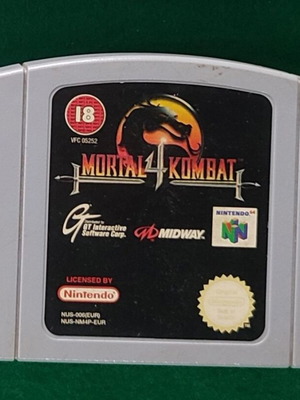 Mortal Kombat 4 Nintendo 64 game cartridge