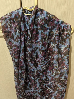 Floral scarf in turquoise and purple like new