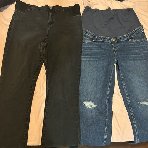 Maternity jeans size L like new, set of two