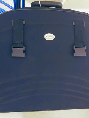 Very large blue suitcase like new