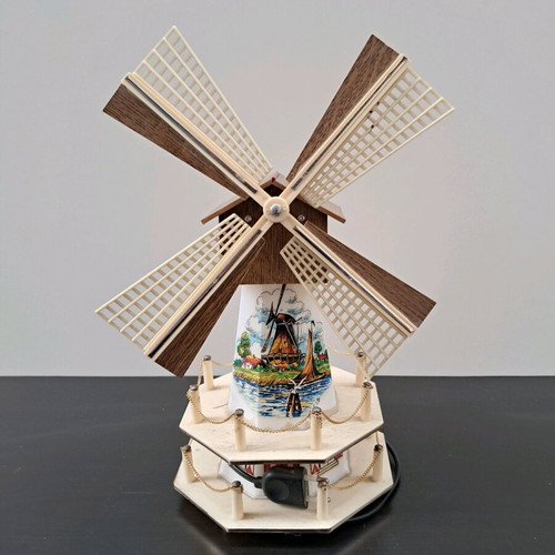 Decorative windmill 1990 like new, height 40cm