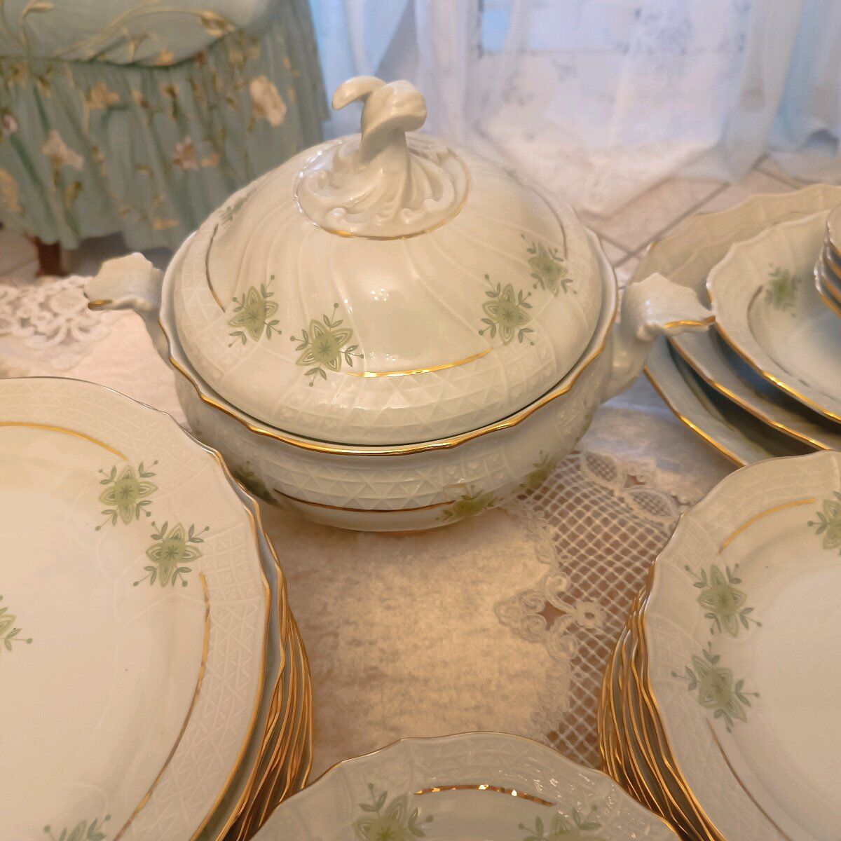 Hutschenreuther Seladon Dresden… - € 1.100,00 - Vendora.cy