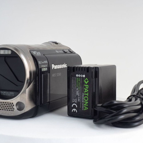 Panasonic HDC-SD60 Full HD camcorder with extended Patona battery