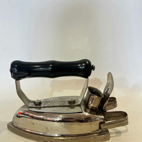 Vintage Kaza Electric iron used, Greek made 1960
