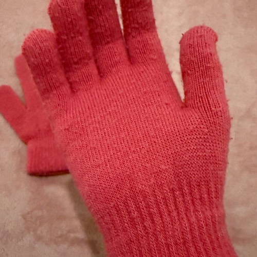 Wool gloves used size Small pink