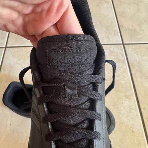 Adidas sneakers size 39 like new, black multicolor