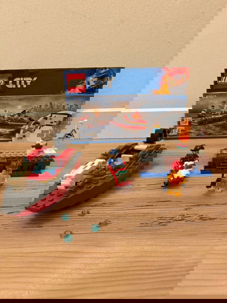 Lego city set 60213 - Dock side fire