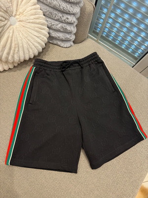 Gucci black shorts with GG monogram size M like new
