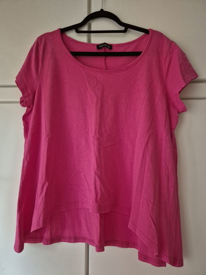 Cotton blouse fuchsia like new, size XXL
