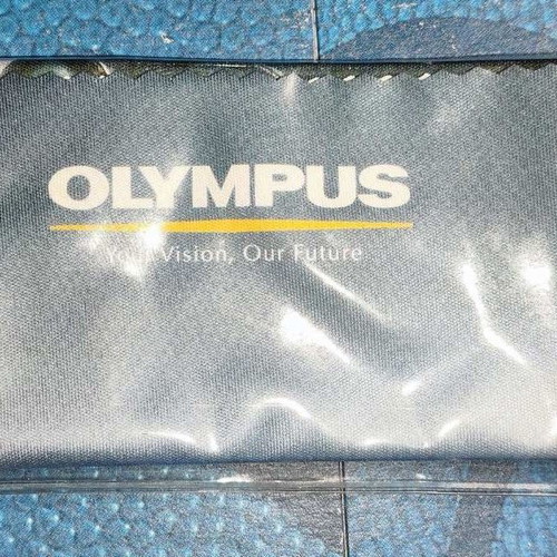 Olympus SLR camera accessory set like new