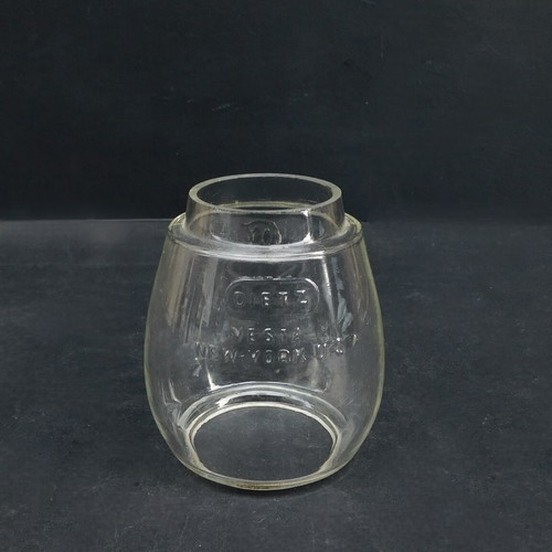 Dietz kerosene lamp glass like new, American made