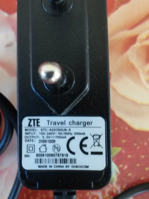 Φορτιστής ZTE STC-A22050U8-A σε καλή κατάσταση