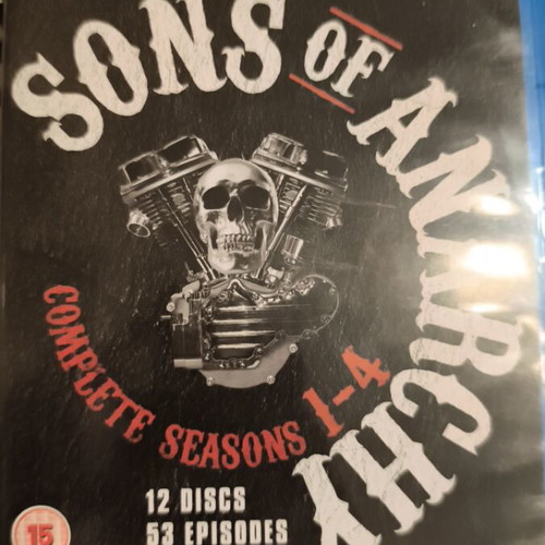 Sons of Anarchy Blu-Ray set like new, seasons 1-4 without Greek subtitles