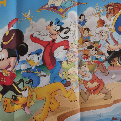 Αφίσα παιδική Disney χαρακτήρες μεταχειρισμένη, διπλής όψης Magic English