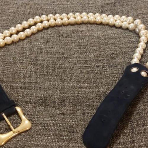 Women’s belt used with suede leather and pearls, size small