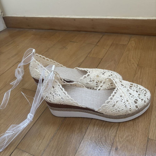 Espadrilles size 40 like new, white and beige