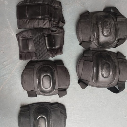 Kneepads, Elbow Pads and Wrist Guards used for Kids