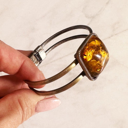 Vintage bracelet with amber 1960s used