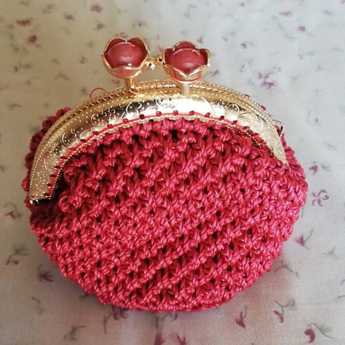 Knitted wallet and keychain set new