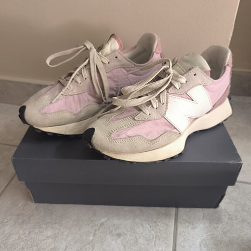 New Balance 327 Pink Haze athletic shoes like new, size 37.5