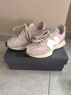 Αθλητικά παπούτσια New Balance 327 Pink Haze σαν καινούργιο, νούμερο 37.5
