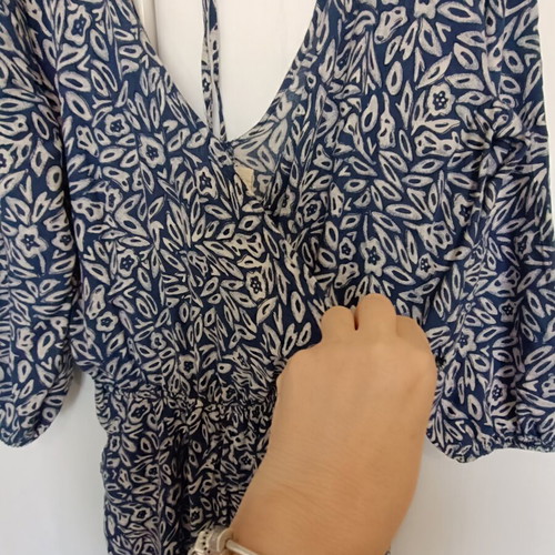 Hollister jumpsuit like new, 100% viscose, white and blue, XXL