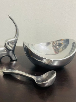 Pewter Acatitla Mexico decorative set with elephant, like new