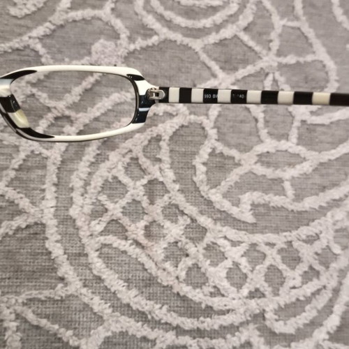 Eyeglasses frame in black and white, like new