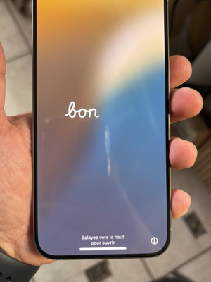 Screen for iPhone 15 Pro Max original like new with scratches
