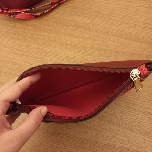 Nora's shoulder bag like new, red with matching pouch