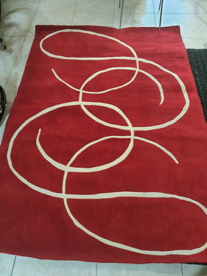 Rug with runner like new, dimensions 240x165 and 140x70