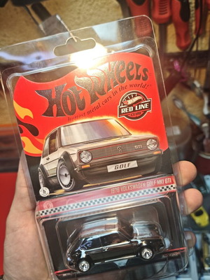 Hot Wheels RLC Golf MK1GTI νέο