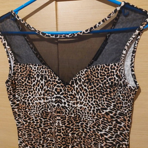 Animal print dress with black mesh, like new, size L