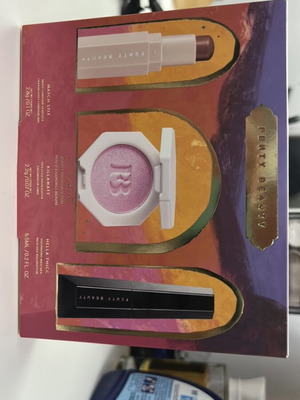 Fenty Beauty Lil Glam Fam makeup set new