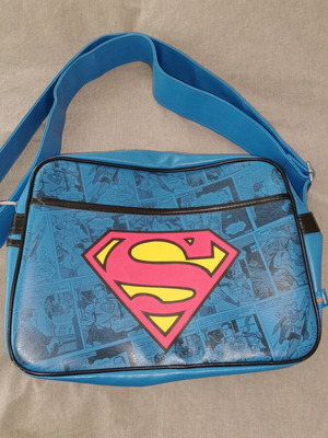 Superman messenger bag like new, crossbody, blue