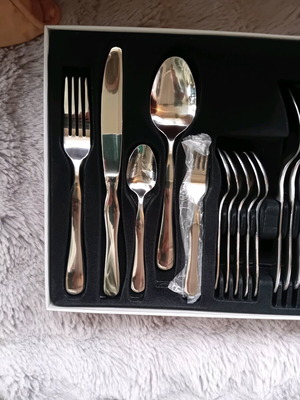 Σετ κουταλοπίρουνα από ανοξείδωτο ατσάλι καινούργια, 2 σετ 60 τεμάχια