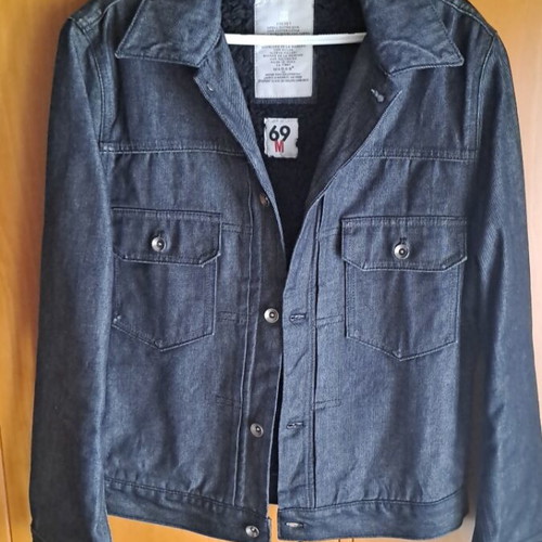 GAP black denim jacket like new with synthetic fur lining