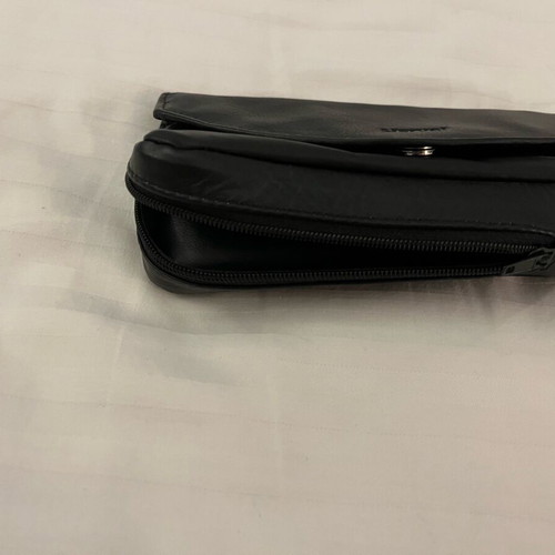 Marvel pipe tobacco pouch like new, black leather