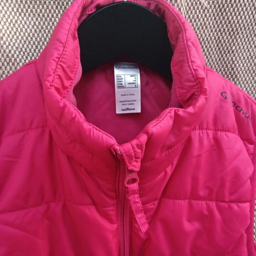 Quechua sleeveless jacket like new, pink, size S