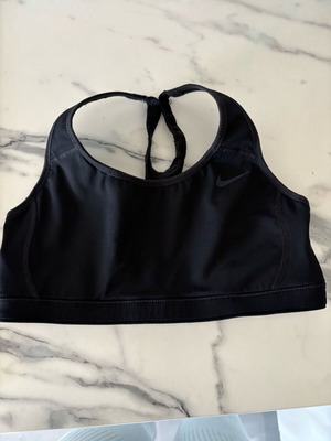 Σουτιέν αθλητικό Nike dry fit μεταχειρισμένο, small, μαύρο
