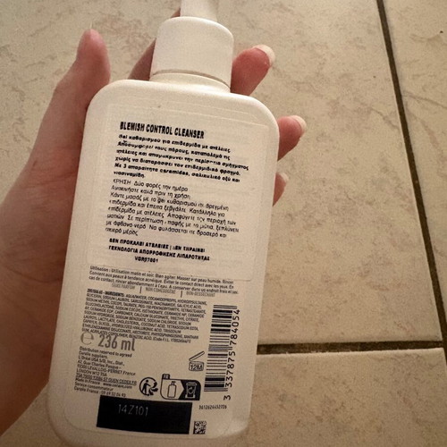 CeraVe Blemish Control Cleanser 236ml like new