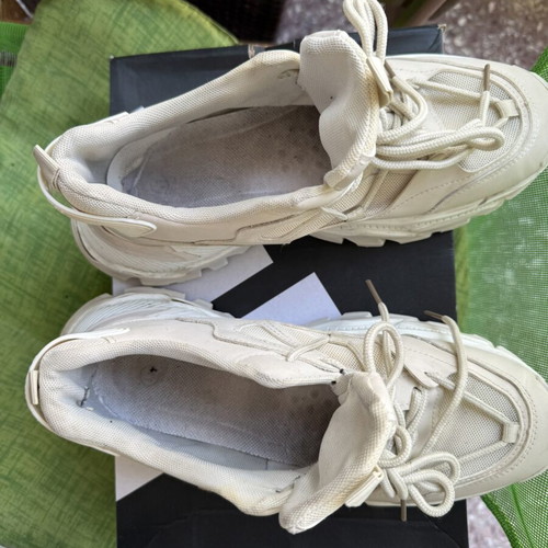 Luigi women's walking shoes size 41 used, white beige