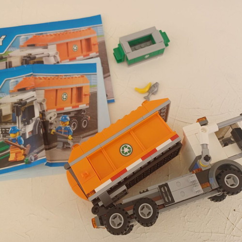 Lego used, City set with garbage truck