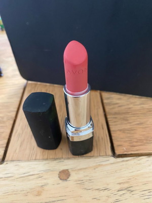 Avon powder blush lipstick
