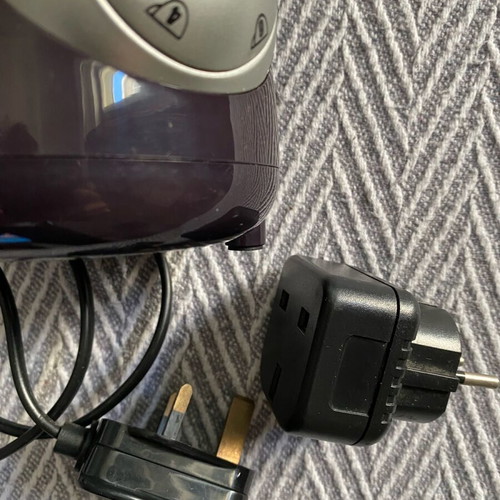 Delonghi coffee grinder like new with base and adapter