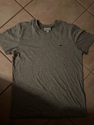 Lacoste t-shirt γκρι σαν καινούργιο