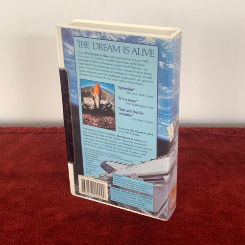 VHS The Dream Is Alive NASA used, collectible