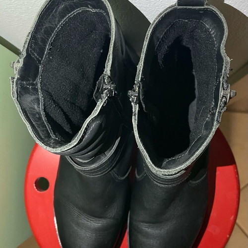 Leather ankle boots black slightly used, size 40